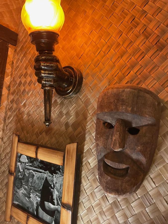 The Kondo Tiki Tampa Exterior photo